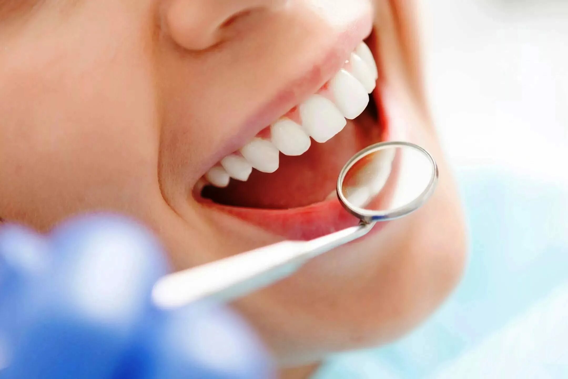 Лечение зубов цена отзывы. Красивые зубы. Красивые зубы стоматология. Красивая улыбка зубы. Улыбка стоматология.