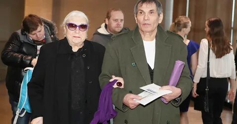 Сколько лет бари алибасову старшему в 2024