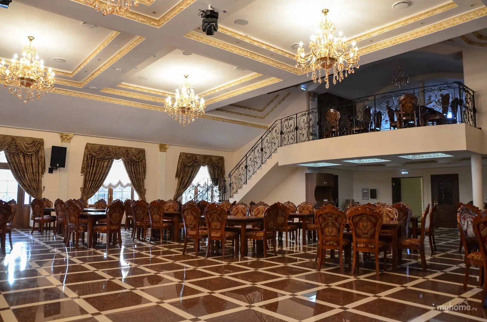 Ресторан империя нальчик. Ресторан империя фото. Ресторан империя москва шаболовка. Ресторан империя фото. Ресторан империя спб арсенальная набережная 13.