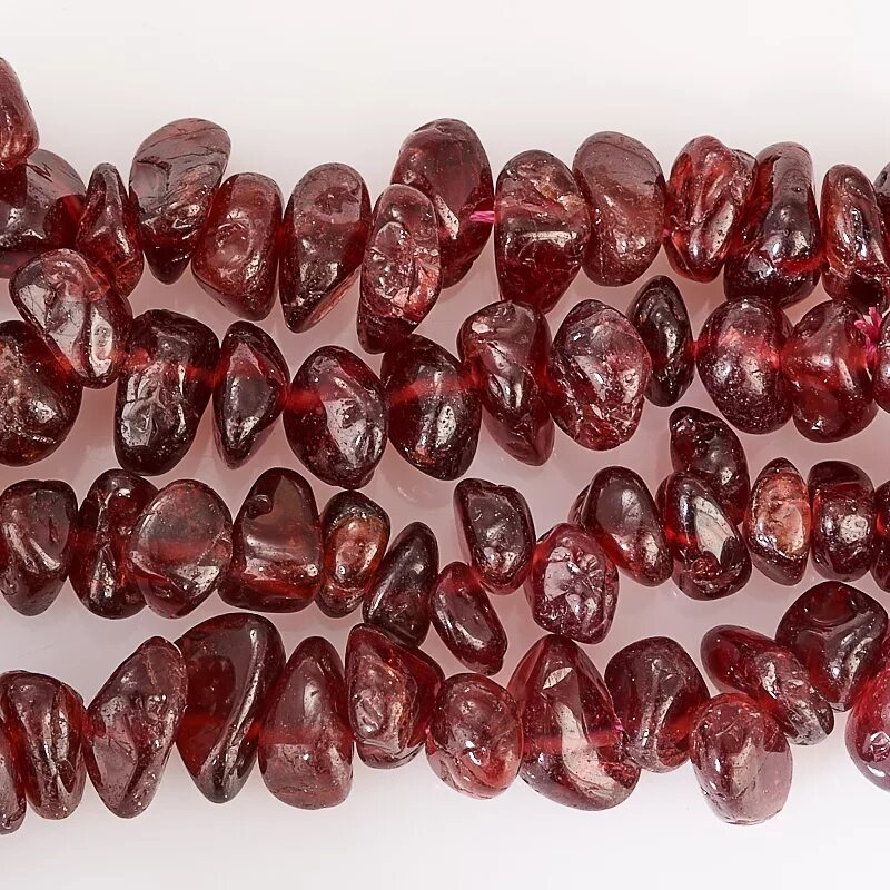 натуральные камни из индии. натуральные камни индия. натуральные камни из индии. изумруд берилл бусы. камень индийский альмандин.