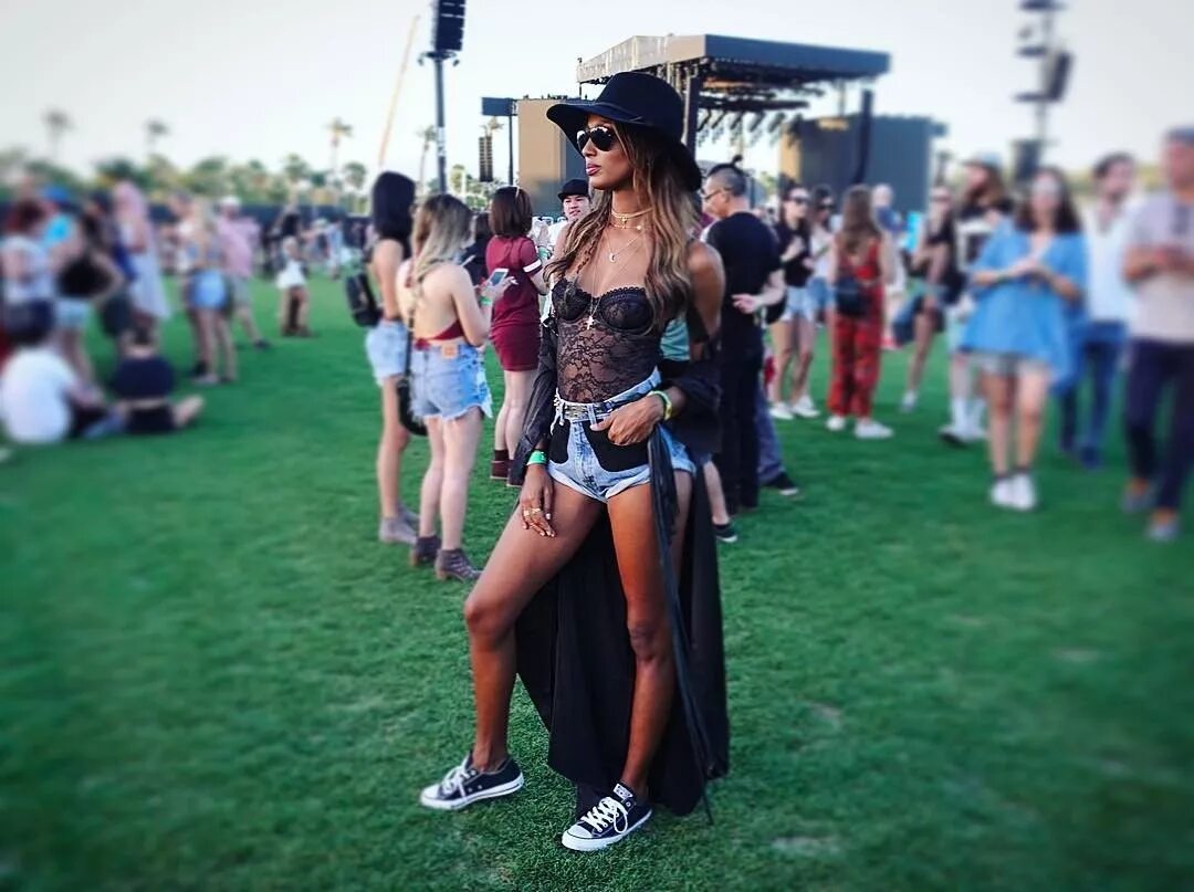 Коачелла 1999. Coachella 2021. Коачелла город калифорния. Коачелла 2024. Фестиваль коачелла в 1999.