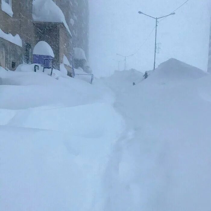 26 февраля 2021 большой снег. Интересные приметы о зиме. Снегопад характеристика. Снег двух видов выпадает. Стихотворение на тему метель.