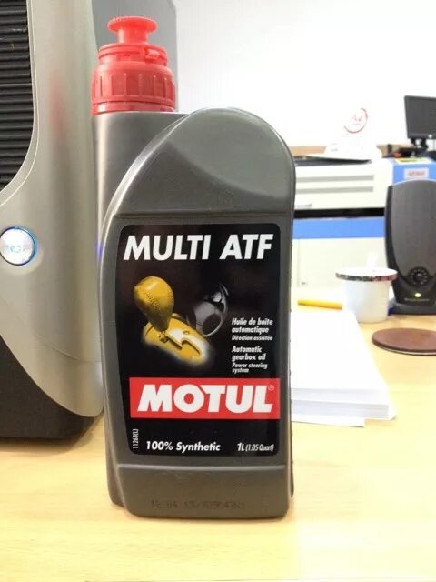 Motul Multi ATF 2013 года. Масло для awf21 трансмиссионное. Масло в АКПП мотюль Мульти АТФ. Масло Motul Мульти АТФ Volkswagen Touareg. Масло в акпп фрилендер 2