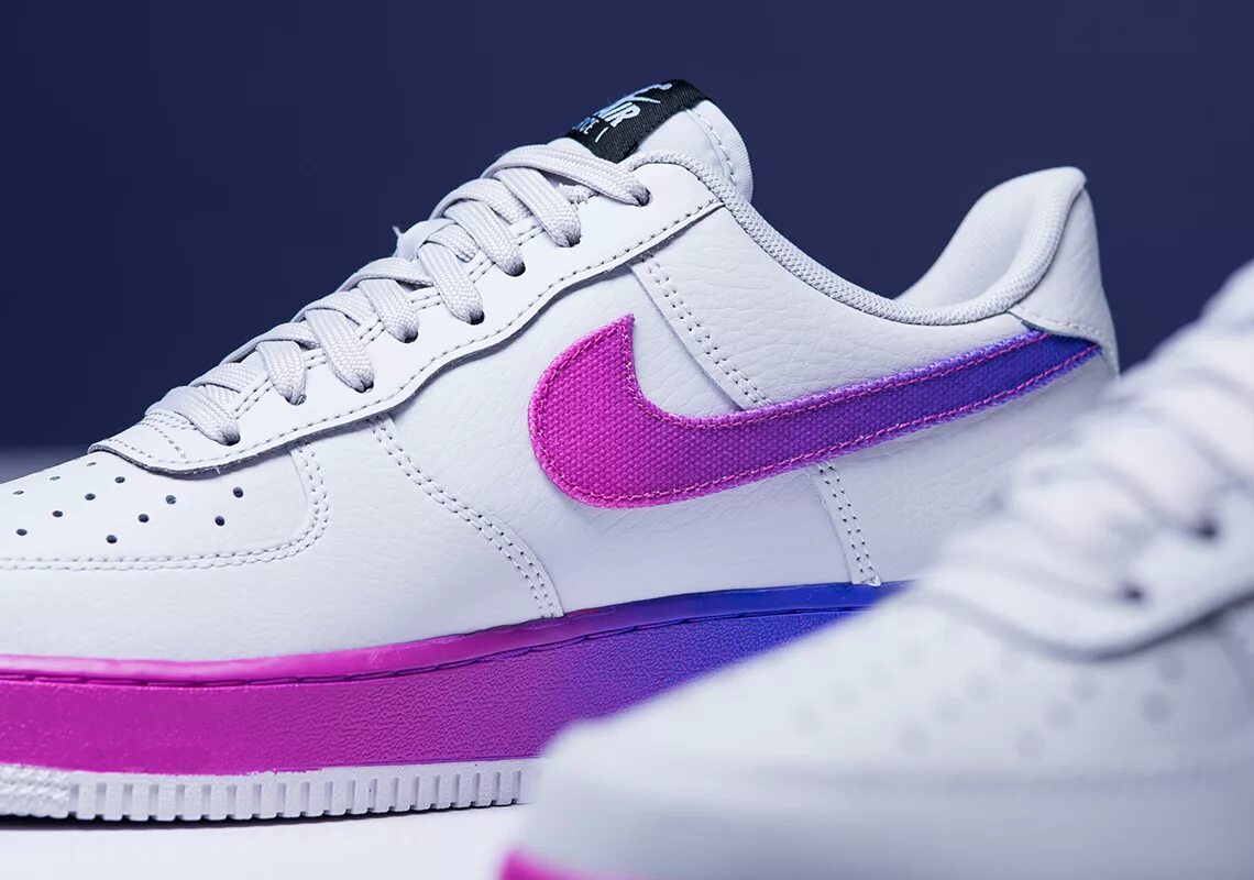 Найк 1 лоу. Nike Air Force 1 Low. Nike Air 1 Low. Найк Air Force 1 Low. Nike Air Force 1 07 lv8 фиолетовые.