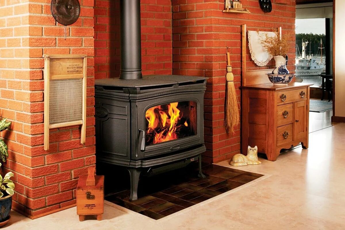 Печь для дома и дачи. Печь-камин Pacific Energy Alderlea. Чугунная печь Comfort Stove. Alderlea t 5. Гуча лава печь камин.