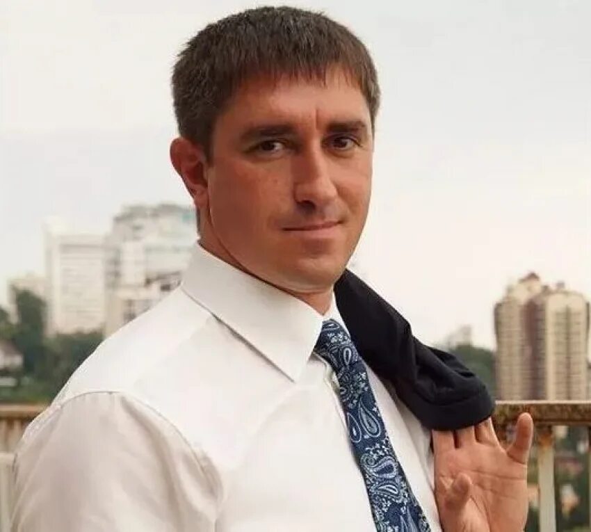 Владимир пермяков сочи. Киселев департамент имущественных отношений тюменской области. Хорошилов сергей олегович бердск. Жуков евгений ломо. Шейков владимир юрьевич департамент имущественных отношений.