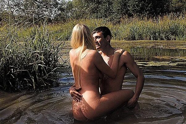 Голые В Кино На Речке