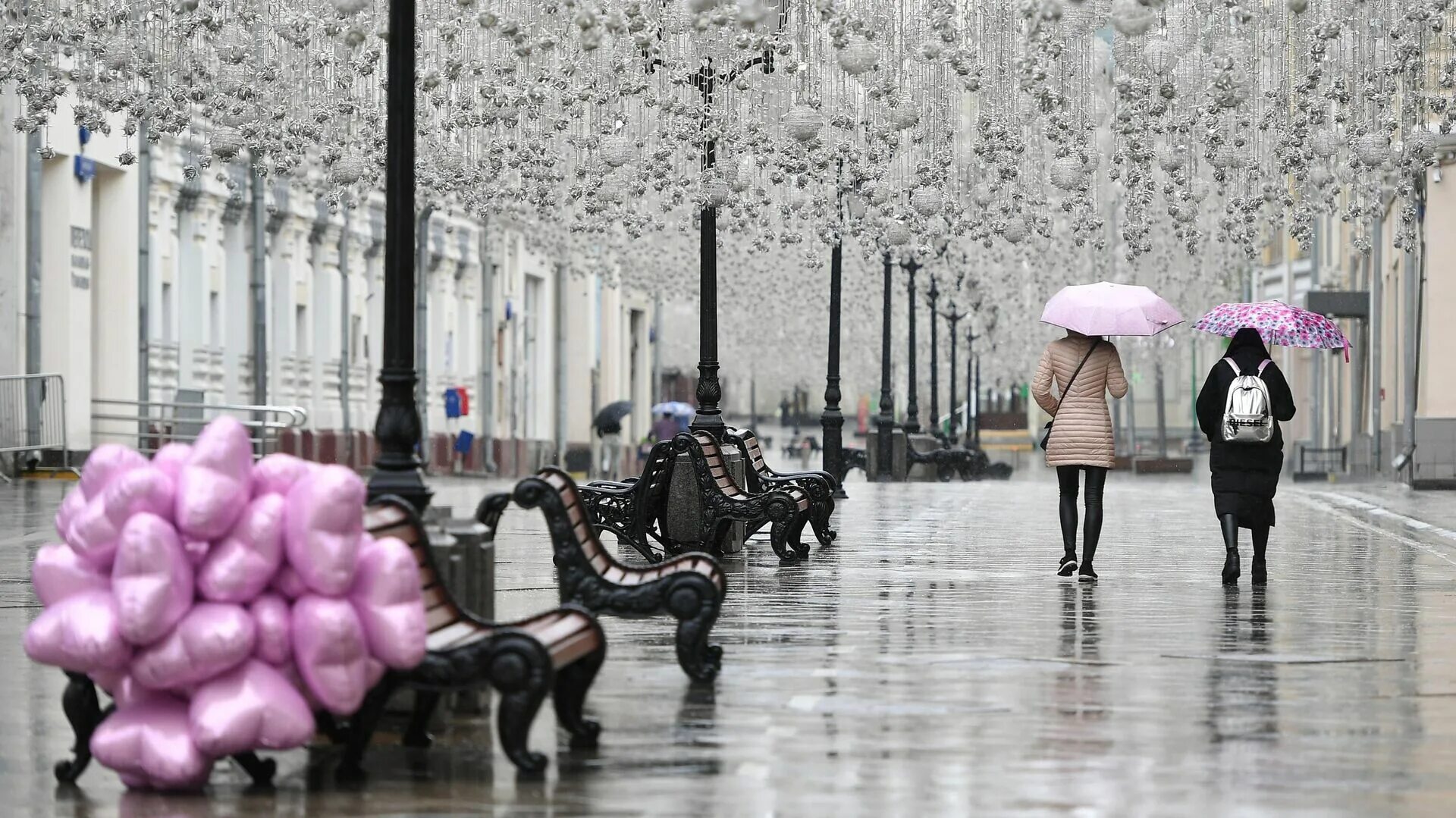Дождь в Москве. Дождливый день в Москве. Дождик в Москве. Май дождь Москва.