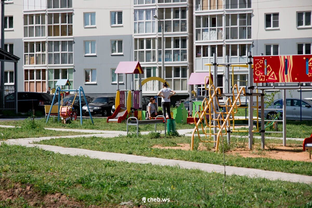 Детская площадка. Жк чистое небо. Брусника жк новин тюмень. Жк квартал новин тюмень. Жк видный тюмень.