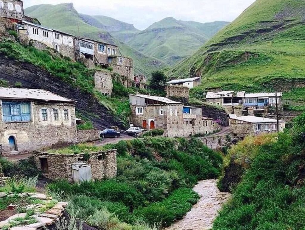 Село Буркихан Агульского района. Село Агул Дагестан. Село Буркихан Дагестан. Село Рича Агульского района.