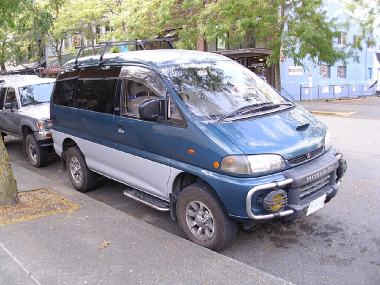 Mitsubishi Space Gear 2007. Мицубиси Делика Спейс 1996. Mitsubishi l400. Mitsubishi Delica d:2. Delica отзывы