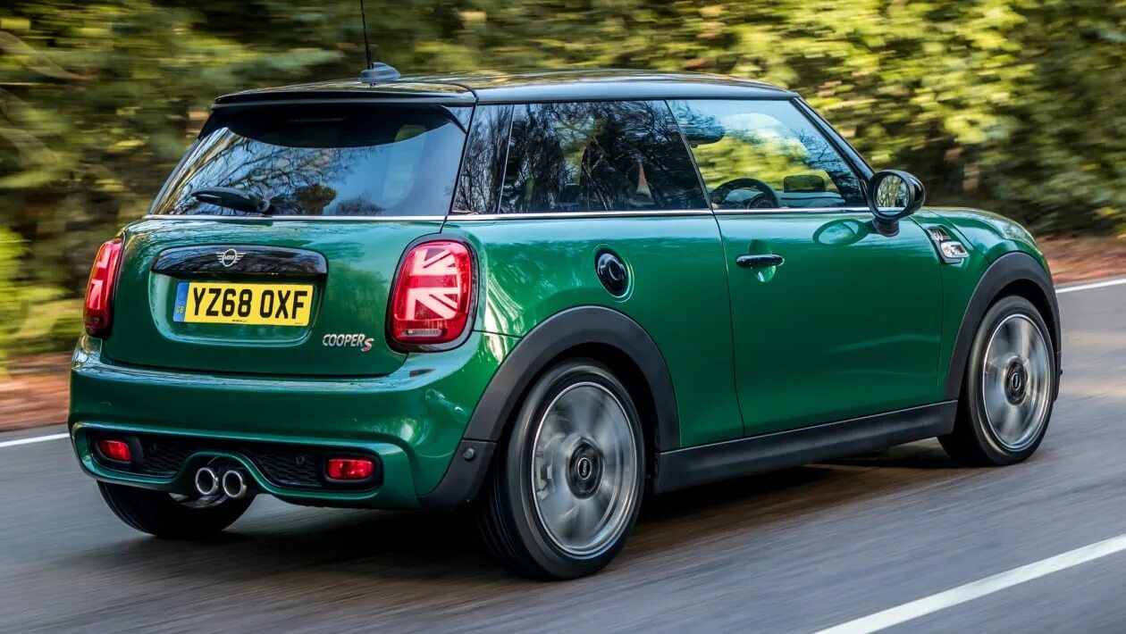 Будет ли 16 мини. Мини купер 2019. мини купер 1980. mini cooper s f56 british racing green. mini cooper 60 years edition.