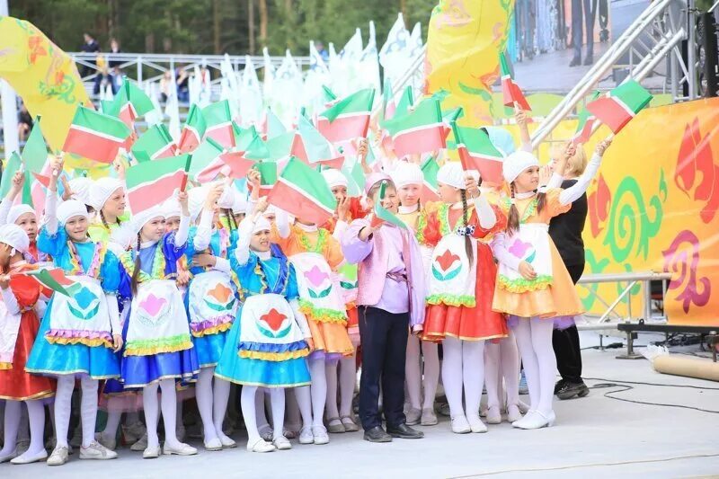 Праздники челны. Сабантуй набережные челны. сабантуй в набережных челнах. сабантуй челны.