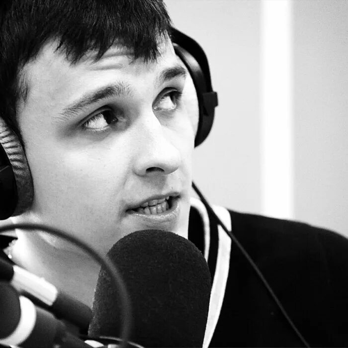Ведущий телеканала звезда гудошников. Эфир алексея гудошникова. Эфир алексея гудошникова. Эфир алексея гудошникова. Эфир алексея гудошникова.