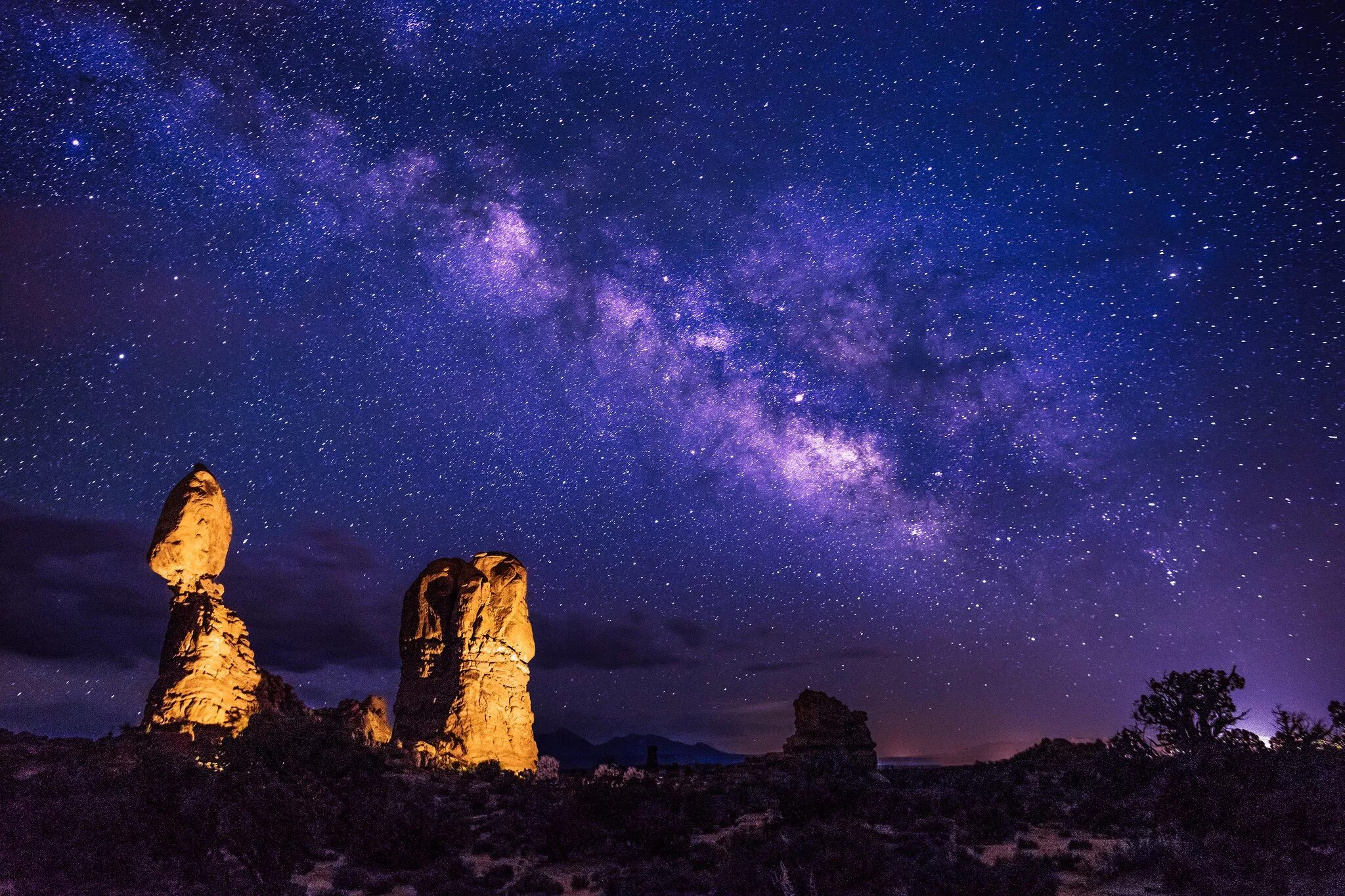 Night stone. Юта штат США ночное небо. Звездное небо в Америке. Млечный путь. Звëздное небо Аризоны.