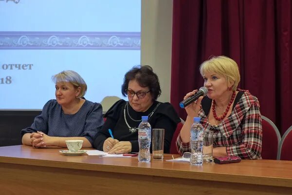 администрация всеволожского района герб. всеволожский комитет. всеволожский комитет. комитет по образованию ленинградской области. маринэ тоноян ленобласть председатель комитета.