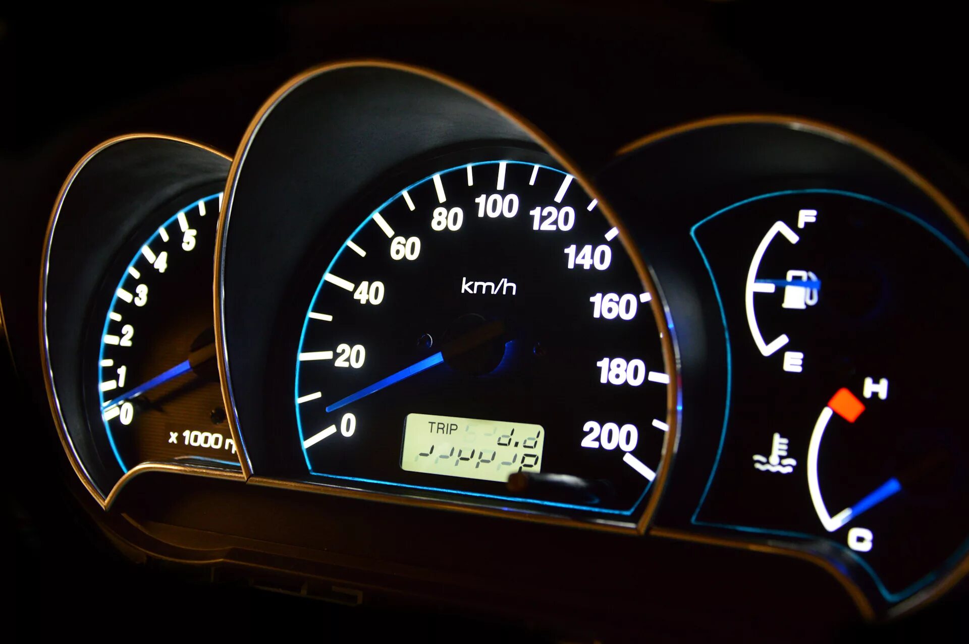 Приборка акцент. Щиток приборов hyundai accent. hyundai accent приборная панель. приборка хендай акцент. hyundai accent 2007 приборная панель.