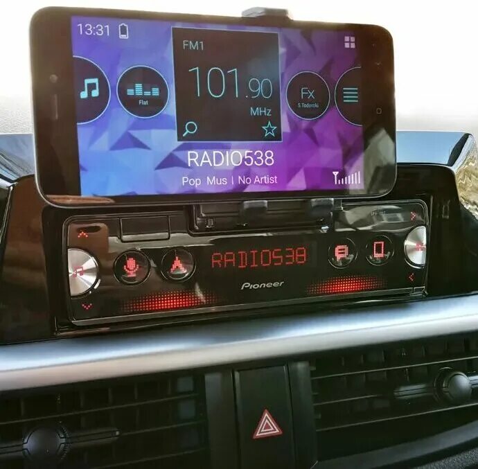 С экрана телефона на магнитолу. Пионер SPH-10bt. Магнитола Pioneer SPH-10bt. Pioneer 1-din SPH -10bt. Автомагнитола Pioneer SPH-10bt 1din 4x50вт AVIC f10bt.