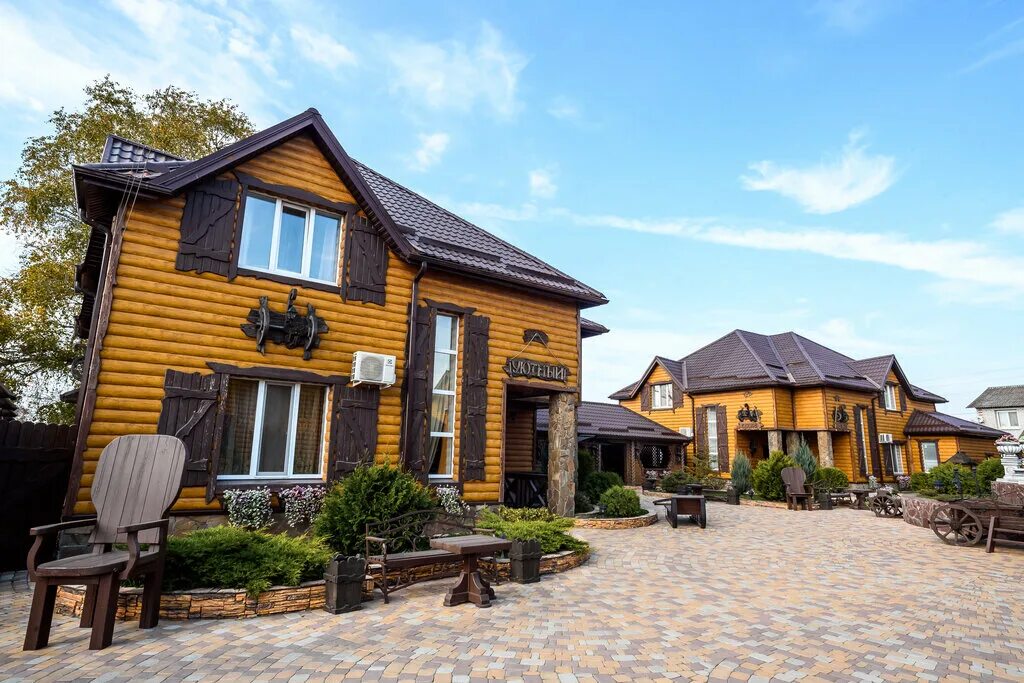 Брянск посёлок толбино. 4 сезона жуковка брянская область. Базы отдыха жемчужина брянск. Раздолье ивановка брянск. Четыре сезона жуковка брянская область.