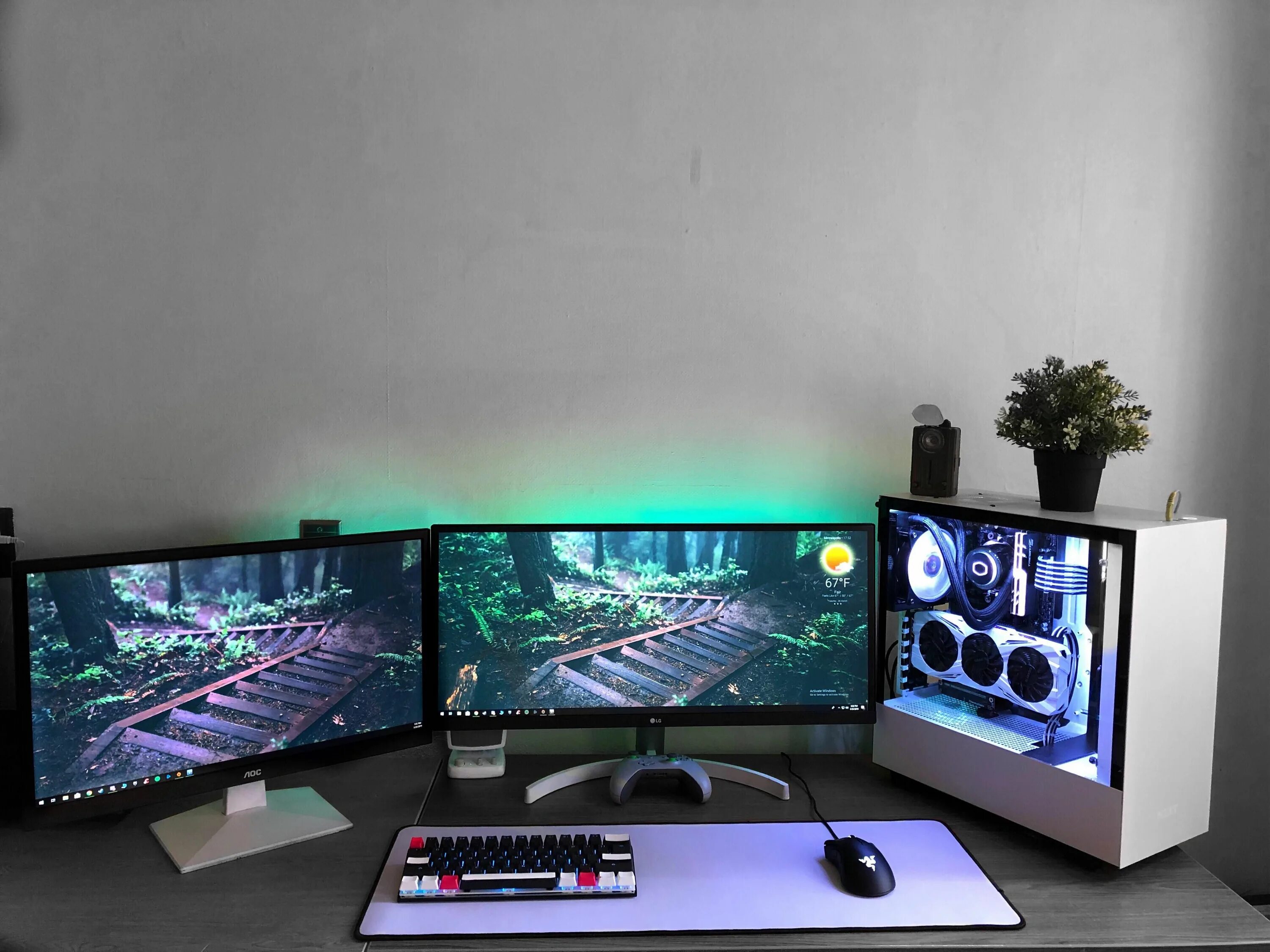 Setup build. Комната с компьютером. Autonomous smart desk. Красивые компьютерные комнаты. Рабочее место пк.