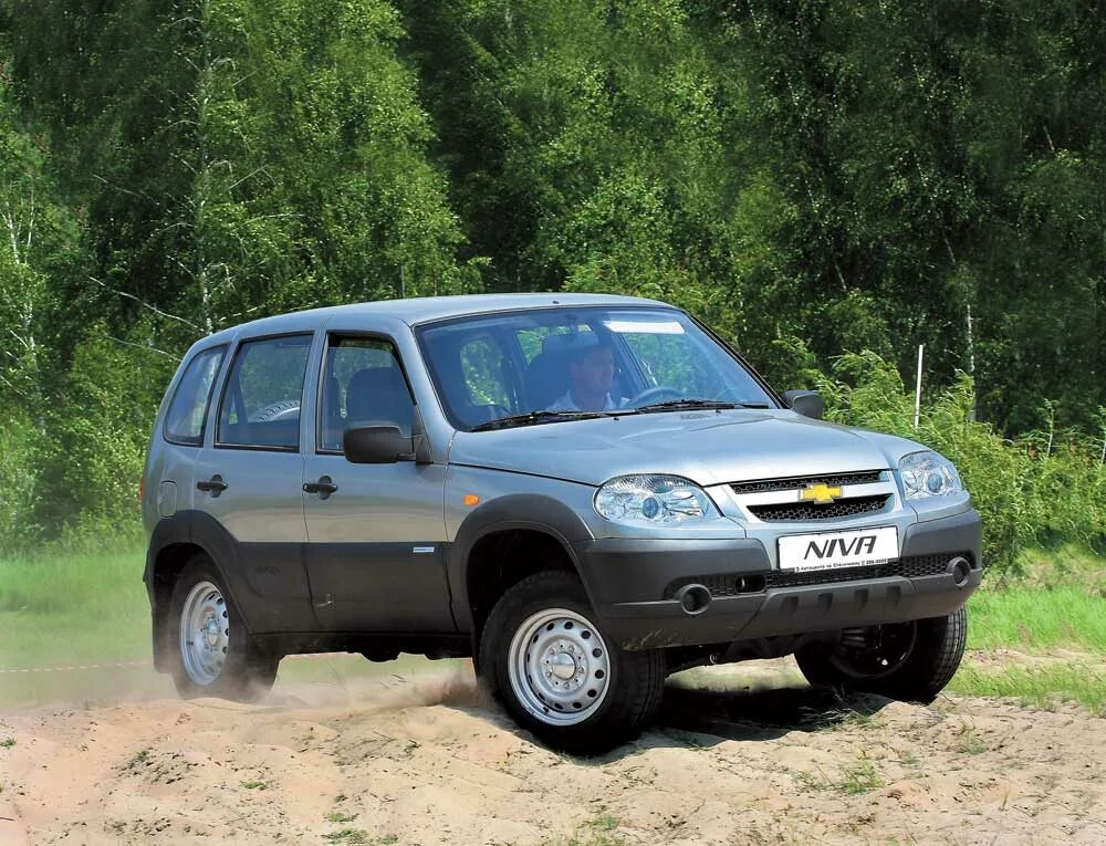 Нива 2009 г в. ВАЗ-21236 Chevrolet Niva. Chevrolet Niva Bertone. Шевроле Нива Бертоне 2123. Нива Шевроле Бертоне 2009.