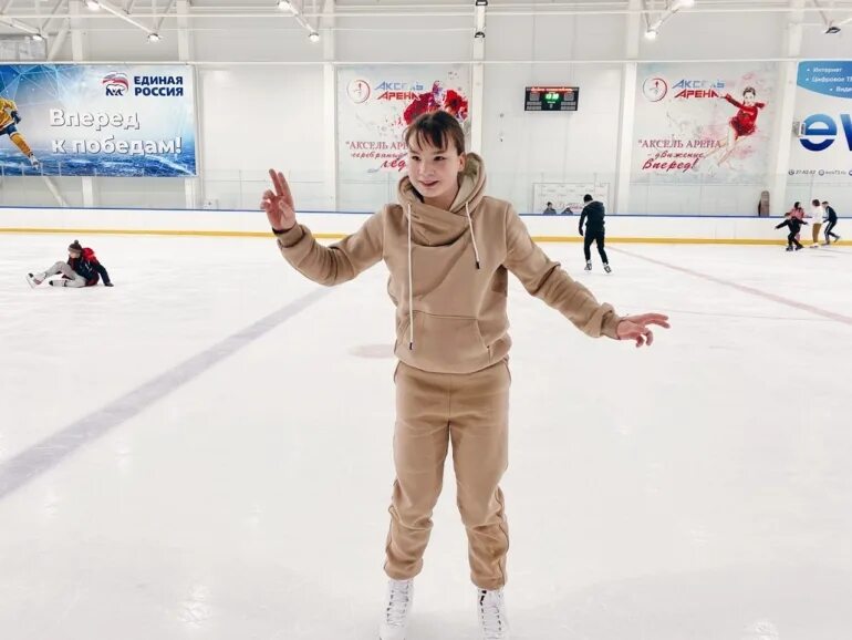 Аксель красноярск. Подлипки аксель магазин. Подлипки аксель магазин. Аксель интернет магазин. Аксель магазин.