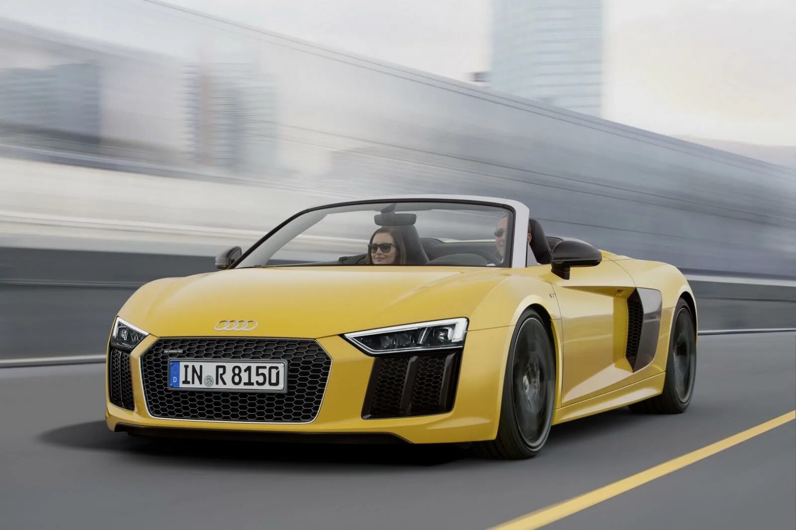 Ауди r8 Spyder. Audi r8 Спайдер. Ауди р 8 в 10 Спайдер. Ауди а8 Спайдер.