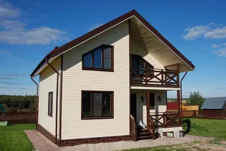 Каркасный домик. Дачный домик 6х3 каркасный. Дом из бруса 150х150 6х6 одноэтажный. Каркасные дома проекты. Каркасный дом с открытой террасой.