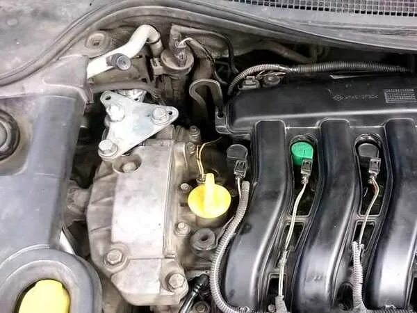 Рено лагуна 2 1.8 16v LkbAuto.ru