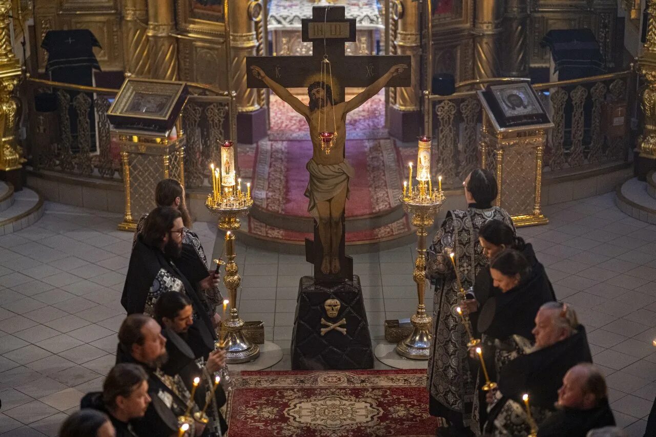 Пассия 1 текст. Великая пятница. великий пост воскресная литургия. пассия служба 2 часть. 2 пассия великого поста.