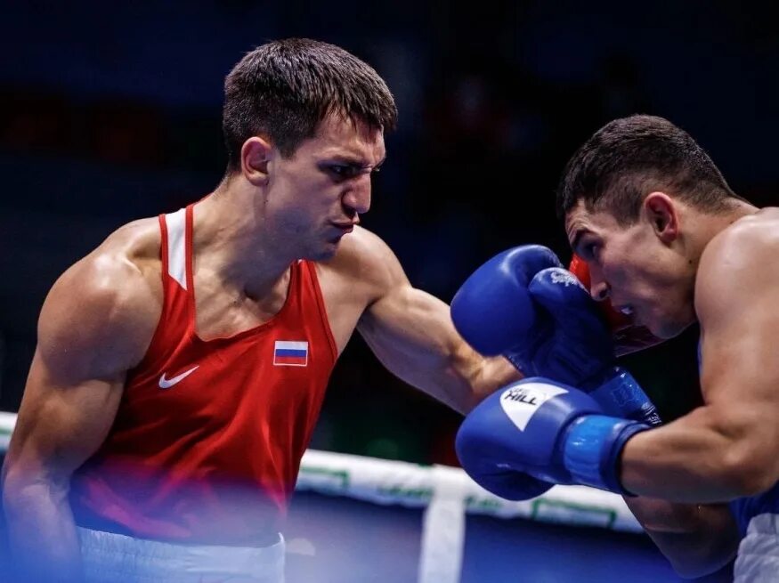 Гор бокс супер кулак. Чемпион Европы по боксу. Чемпионат России по боксу. Сборная России по боксу 2004. Чемпион России по боксу.