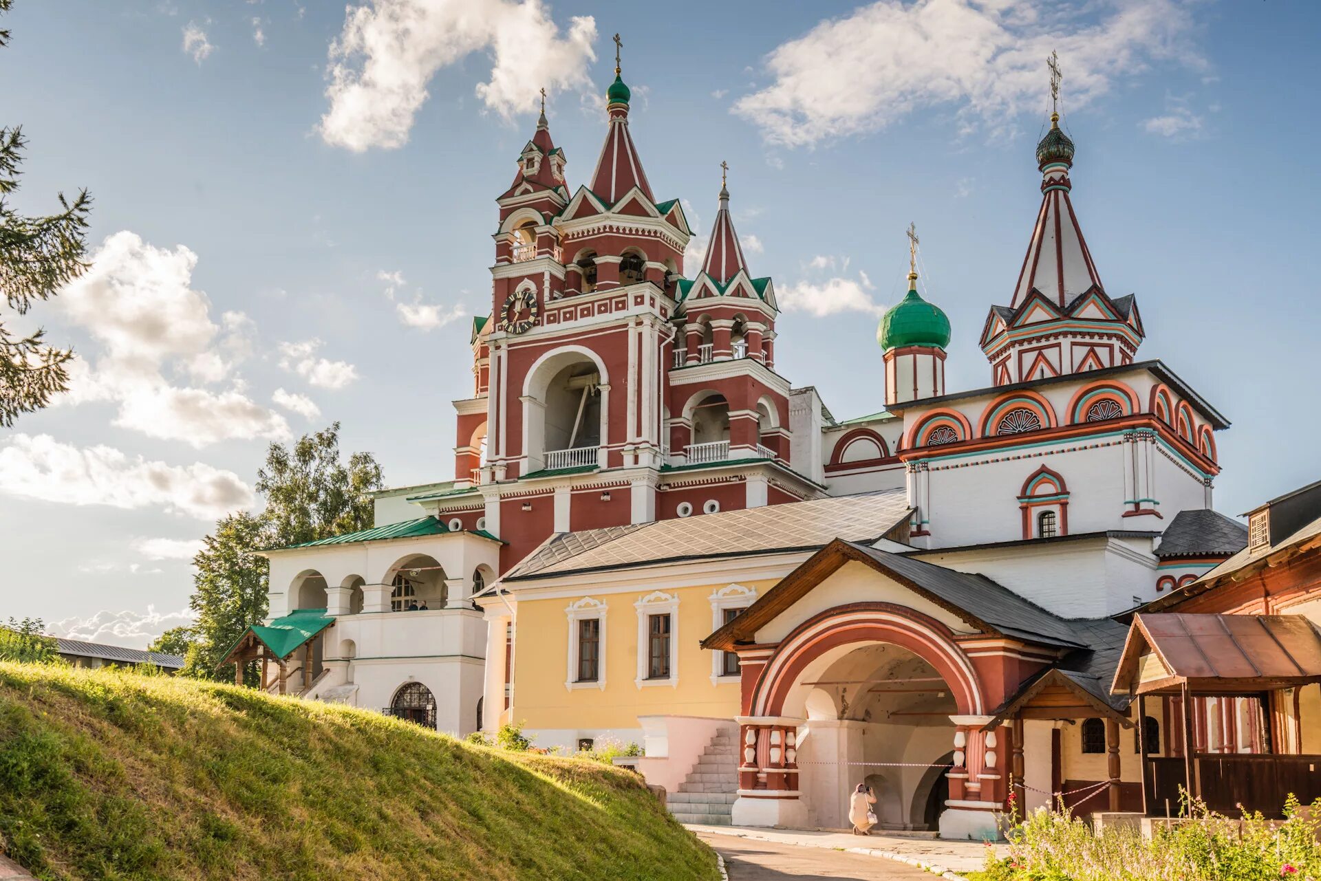 Саввино-Сторожевский монастырь в Звенигороде - Источник - Новый Иерусалим - Храм
