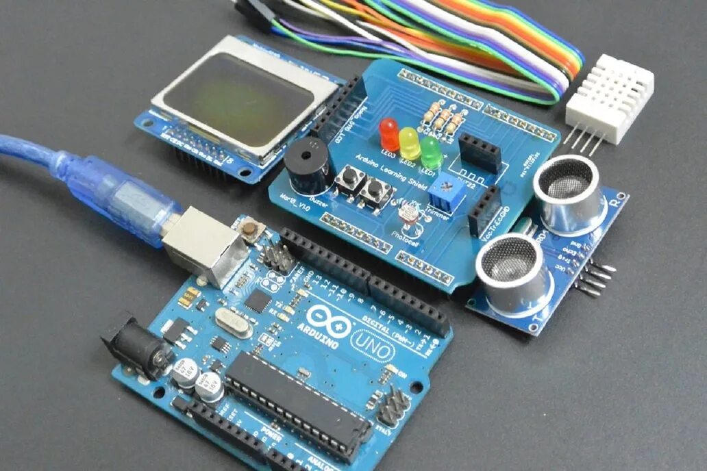 Arduino os. Платформа arduino uno. плата arduino uno. микроконтроллер arduino uno. ардуино уно набор.