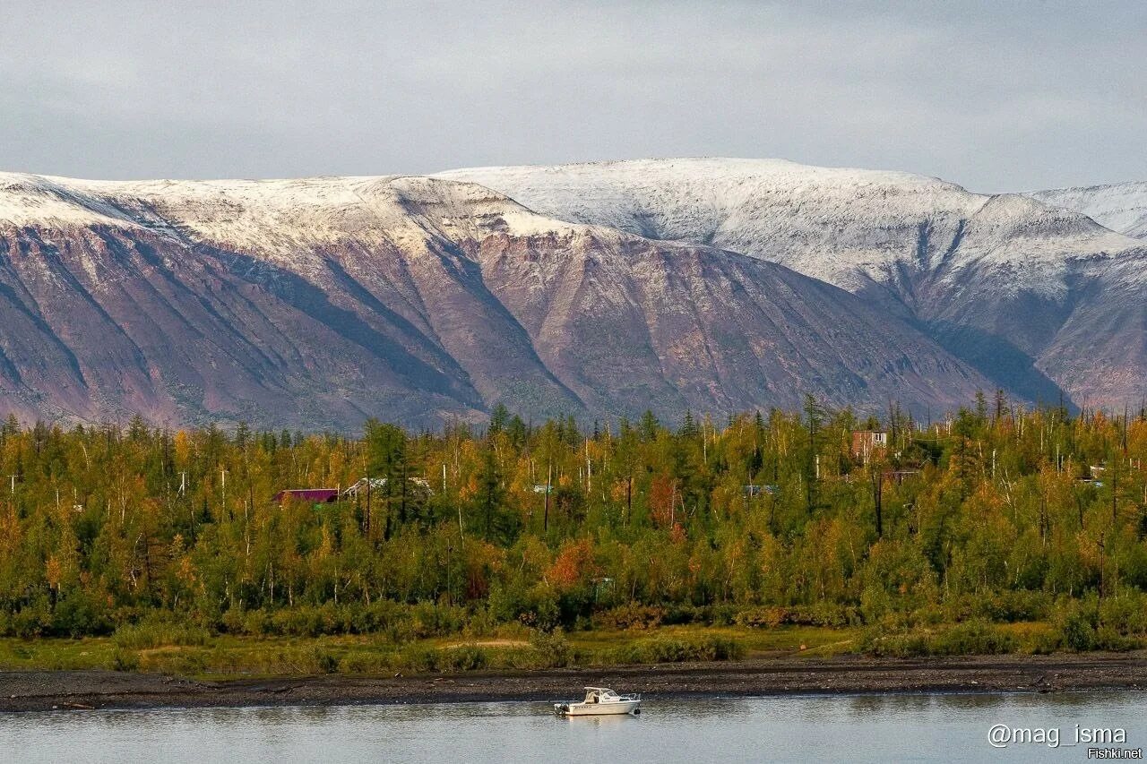 Окрестности норильска. Норильск природа. Норильск горы. Тундра Норильск природа. Норильск и окрестности.