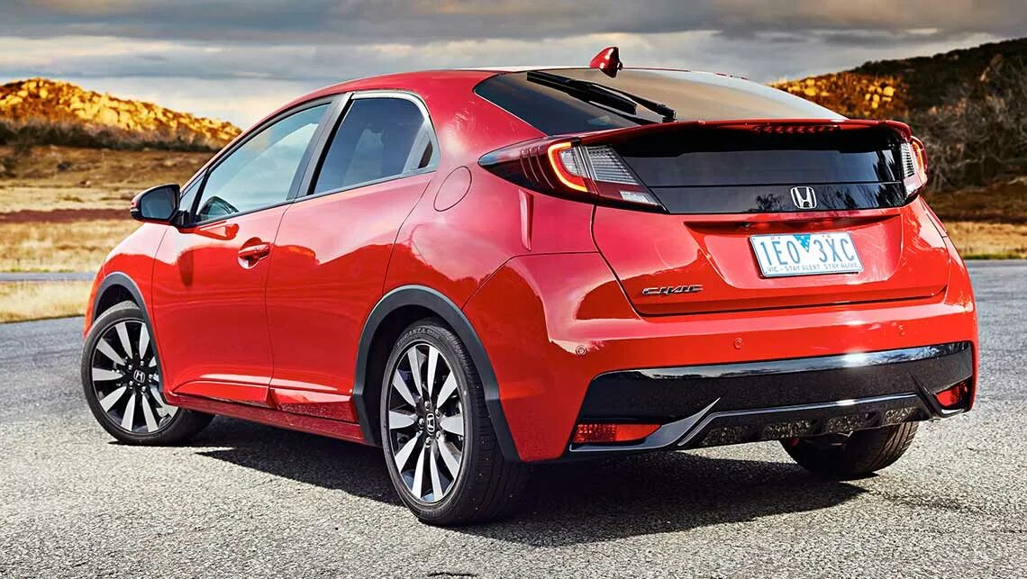 Honda civic 2015. Honda Civic 2015 хэтчбек. Honda Civic 2015 Hatchback. Хонда Цивик хэтчбек 2015. Хонда Цивик хэтчбек 2015 года.