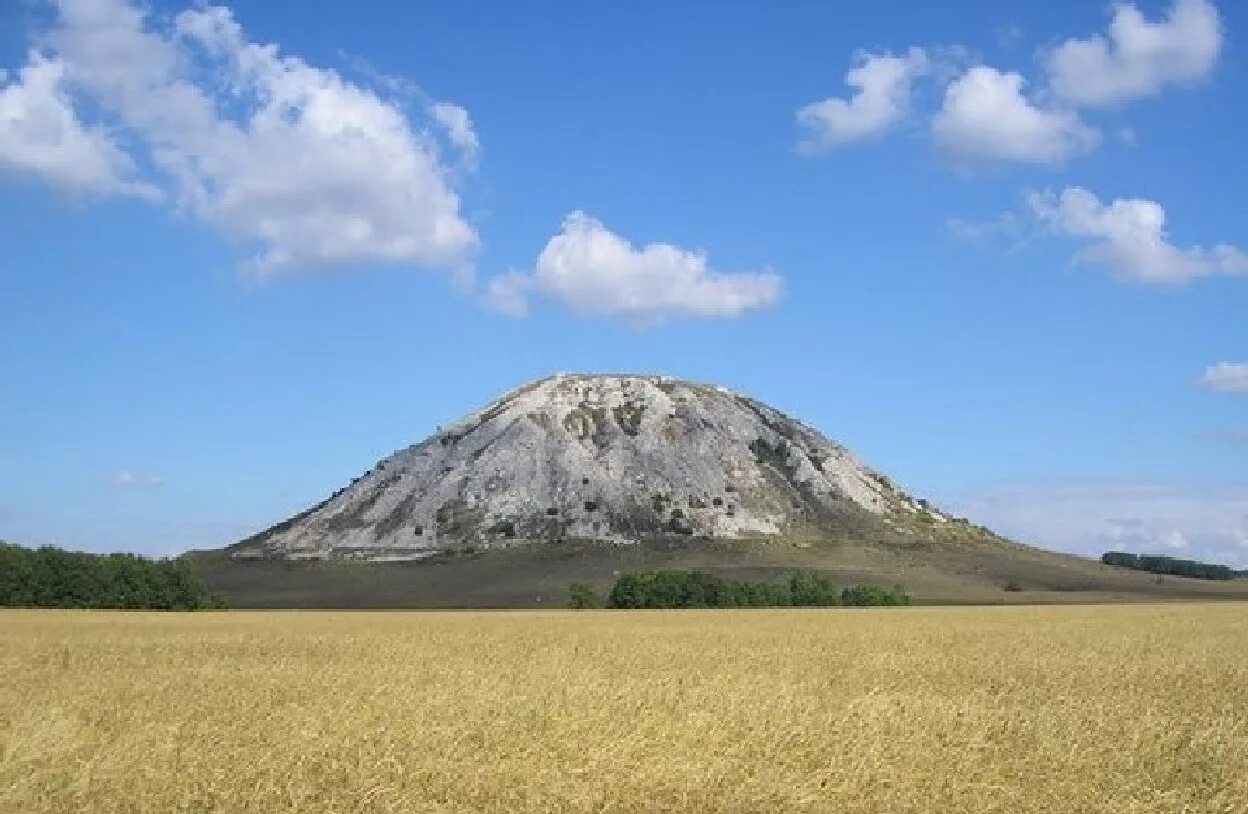 Гора Торатау Стерлитамак. Шихан Торатау Башкирия. Гора Шихан Торатау. Гора Шихан в Башкирии.