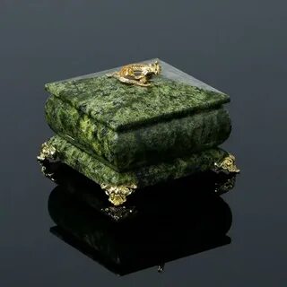 Шкатулка из камня