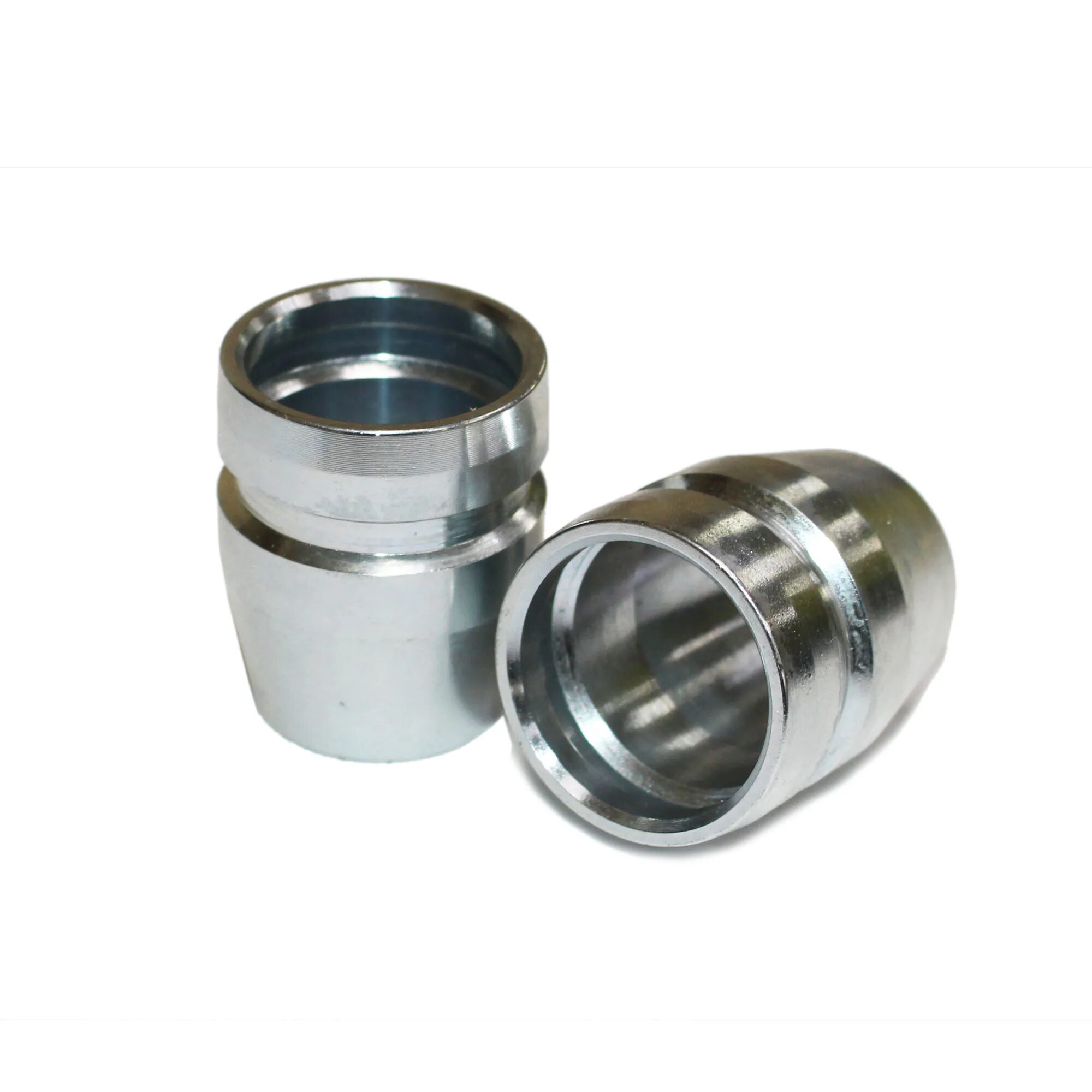 Распорная втулка подшипников передней ступицы нива. Втулка передней ступицы. Втулка ступицы нива шевроле. Распорные втулки в ступице нива. Втулка распорная ступицы нива шевроле 2123.