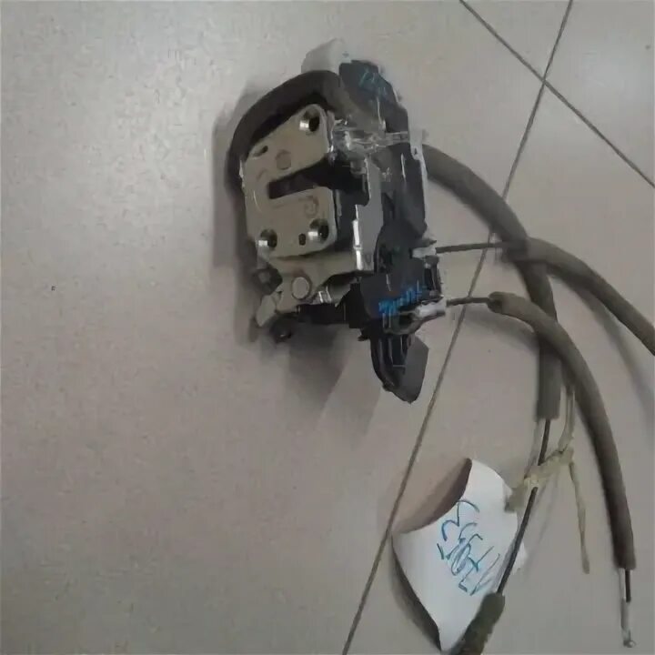 80500jn21a. Замок ниссан теана j32. 82501al000. Замок ниссан теана j32. Замок ниссан теана j32.