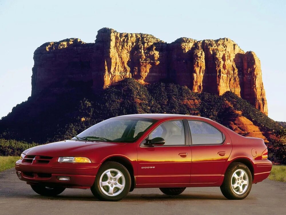 Dodge stratus. Dodge Stratus 1995. Додж Стратус 1 поколения. Додж Стратус 2000. 1995-2000 Dodge Stratus.