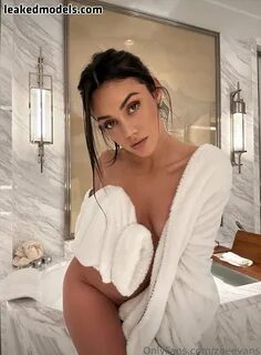 Zoe Evans  shezoevans  zoeevans Photo 28.