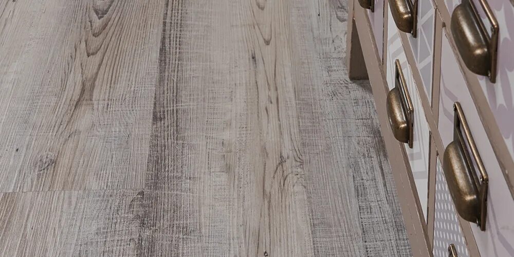 Плитка пвх, кварц винил, vinilam, ceramo 8890-eir, дуб лугано,. Плитка пвх vinilam дуб килль. Виниловый ламинат aquafloor versailles. Кварц виниловый ламинат замковый дуб. Пвх плитка с фаской.