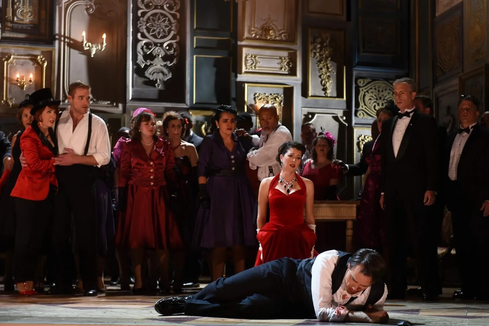 духи philly phill. духи philly phill. духи philly phill ecstasy. филадельфийская опера. публика в венской опере.