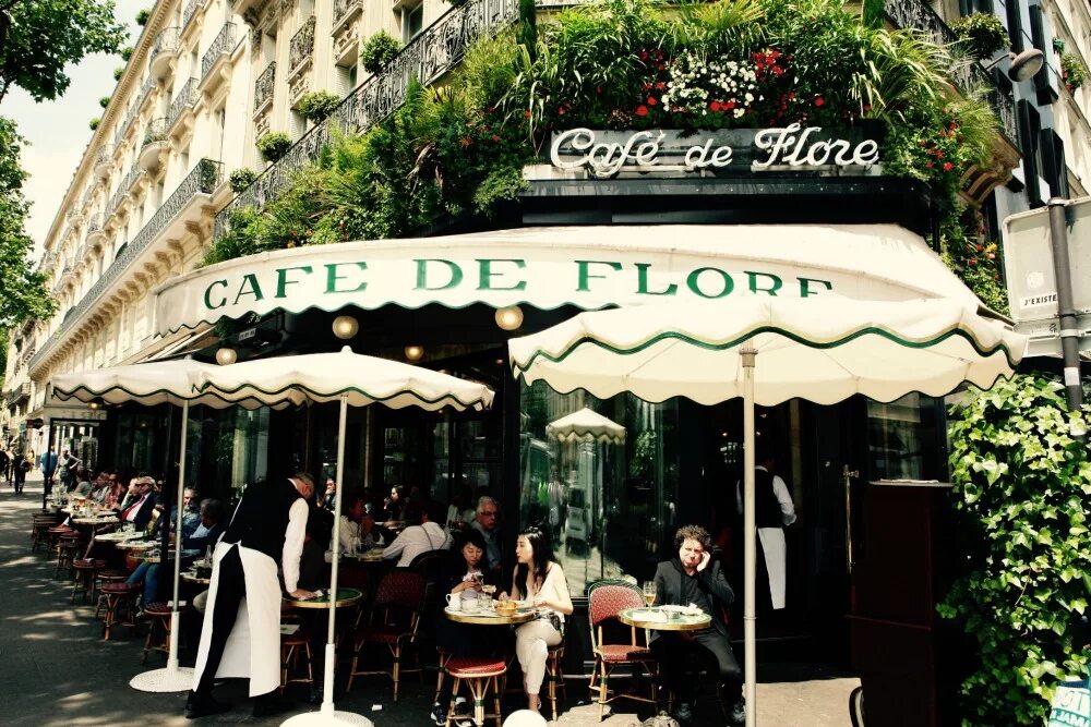 Кафе де Флор кафе в Париже. Cafe de Flore ресторан Париж. Кафе де ля Флер во Франции. Кафе де Маго и сен Жермен де пре в Париже. Кафе де париж