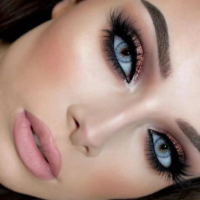 Какой макияж под голубые глаза INK361 The Instagram web interface Makeup für blaue augen, Blaues make-up, Mak