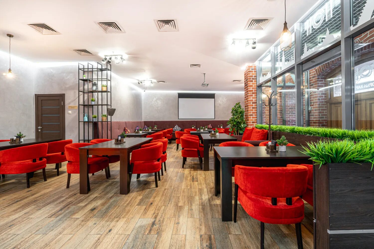 Ресторан buddy в санкт-петербурге. Нет посетителей в кафе. Харбор клаб отель санкт-петербург. Санкт-петербург кирочная улица 5г schengen. Ezo izakaya ресторан спб.