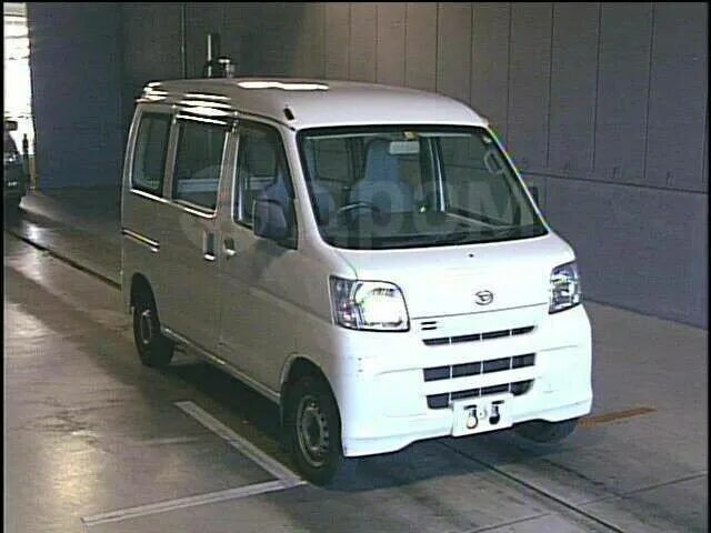 Как заменить подшипник двери daihatsu hijet cargo Замена ступиц, мойка Daihatsu Hijet (S320, S330), 0,7 л, 2012 года своими рука