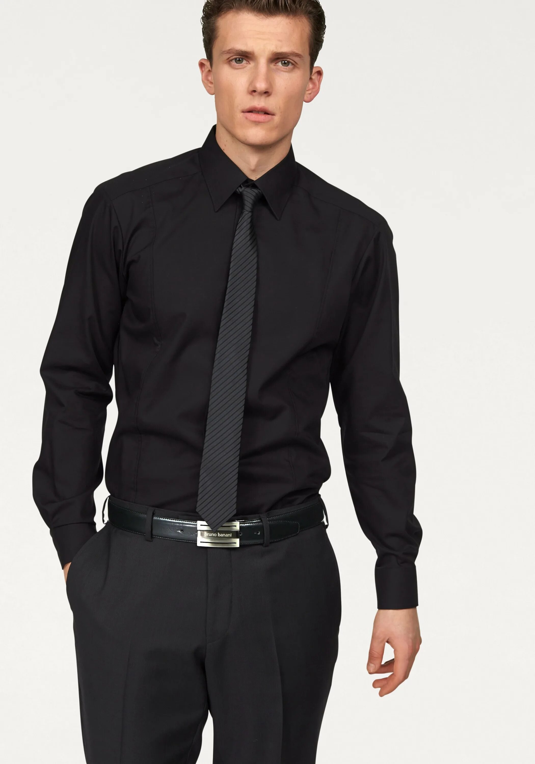 Черная рубашка. Bruno Banani черная рубашка. Галстук к черной рубашке. Чёрный галстук с чёрной рубашкой. Серная рубашка и галстук.