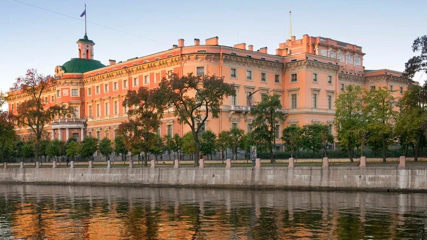 Экскурсия "Обзорная экскурсия по Санкт-Петербургу"