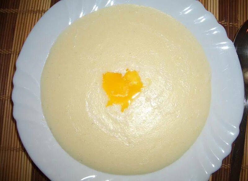 Манка быстро. Манная каша. манная каша на молоке. манка на молоке. каша молочная манка.